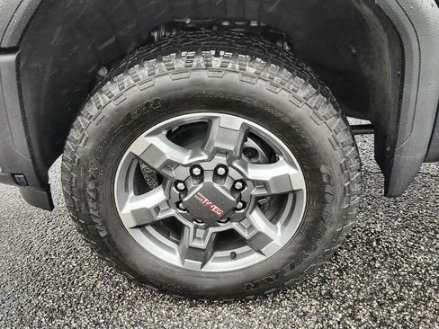 New 2025 GMC Sierra 2500 SLT w/ SLT Premium Package image 34