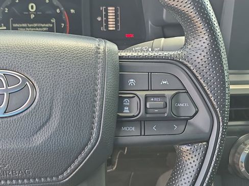 Used 2026 Toyota Tacoma SR AWD/4WD image 18