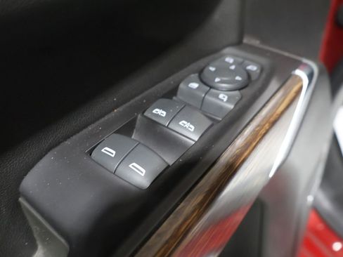 Used 2020 Chevrolet Silverado 1500 High Country w/ Technology Package image 15