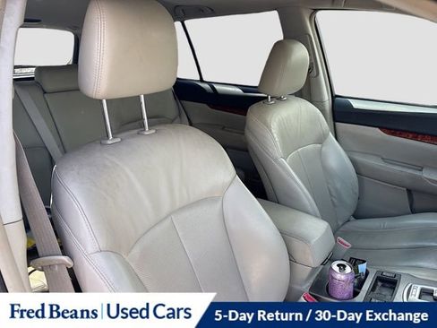 Used 2010 Subaru Outback 2.5i Limited AWD/4WD image 27