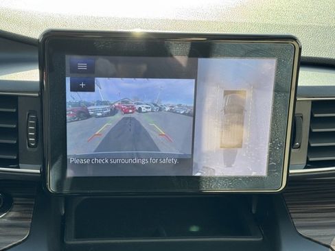 Used 2020 Ford Explorer Limited image 27