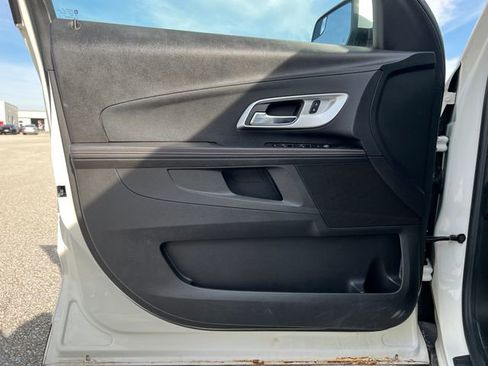 Used 2013 Chevrolet Equinox LT w/ Driver Convenience Package FWD image 13