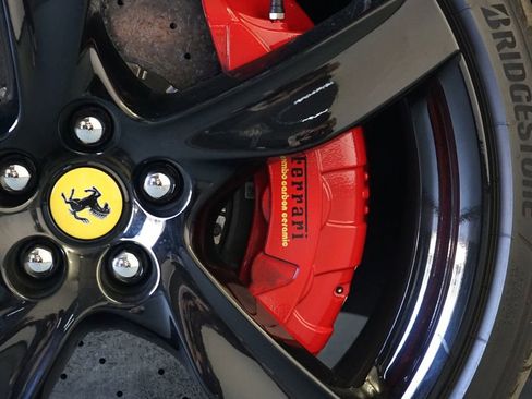 Used 2025 Ferrari Purosangue image 37