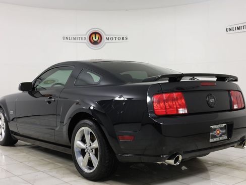 Used 2008 Ford Mustang GT Premium RWD image 4