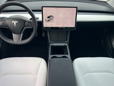 Used 2023 Tesla Model 3 Long Range image 13