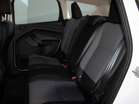 Used 2017 Ford Escape S image 11