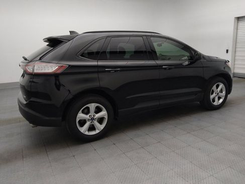 Used 2017 Ford Edge SE FWD image 10