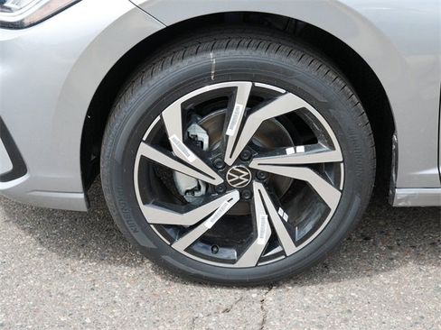 New 2025 Volkswagen Jetta SEL image 5