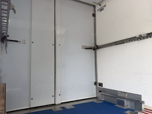 Used 2023 Ford E-350 and Econoline 350 Super Duty w/ Power Windows & Locks Group RWD image 20