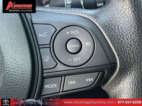 Certified 2025 Toyota RAV4 XLE AWD/4WD image 25