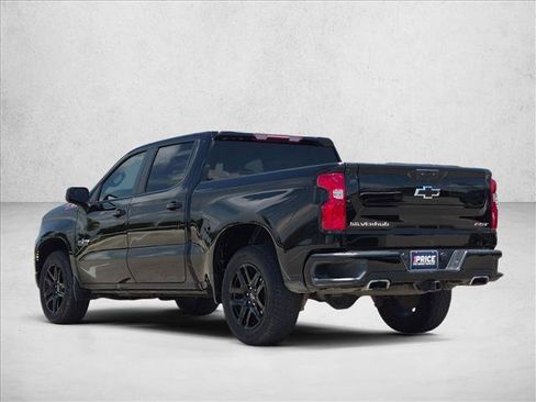 Used 2024 Chevrolet Silverado 1500 RST w/ Z71 Off-Road Package AWD/4WD image 8