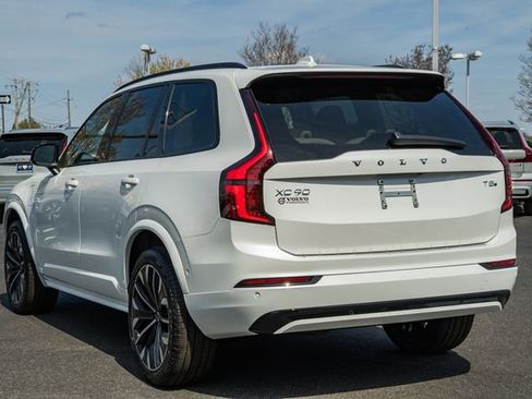 New 2026 Volvo XC90 T8 Ultra w/ Protection Package Premier image 5