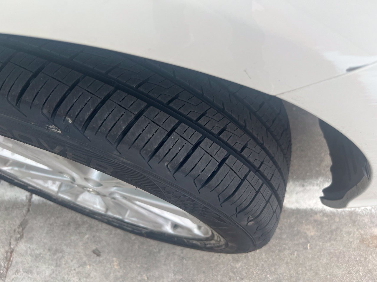 Used 2011 Toyota Venza FWD image 7