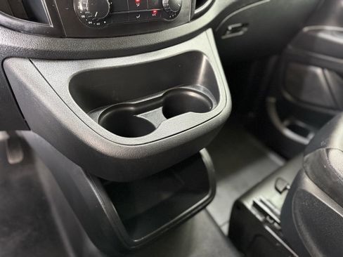 Used 2018 Mercedes-Benz Metris w/ Blind Spot Assist Package image 41