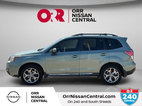 Used 2017 Subaru Forester 2.5i Touring AWD/4WD image 8