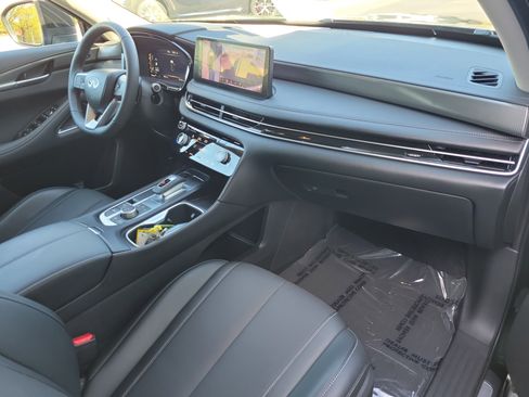 Used 2026 INFINITI QX60 Luxe w/ Cargo Package image 11