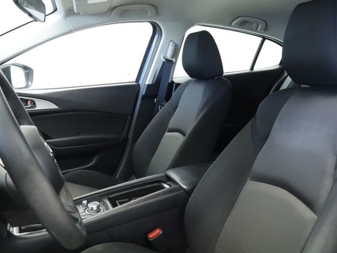 Used 2017 MAZDA MAZDA3 Sport FWD image 24