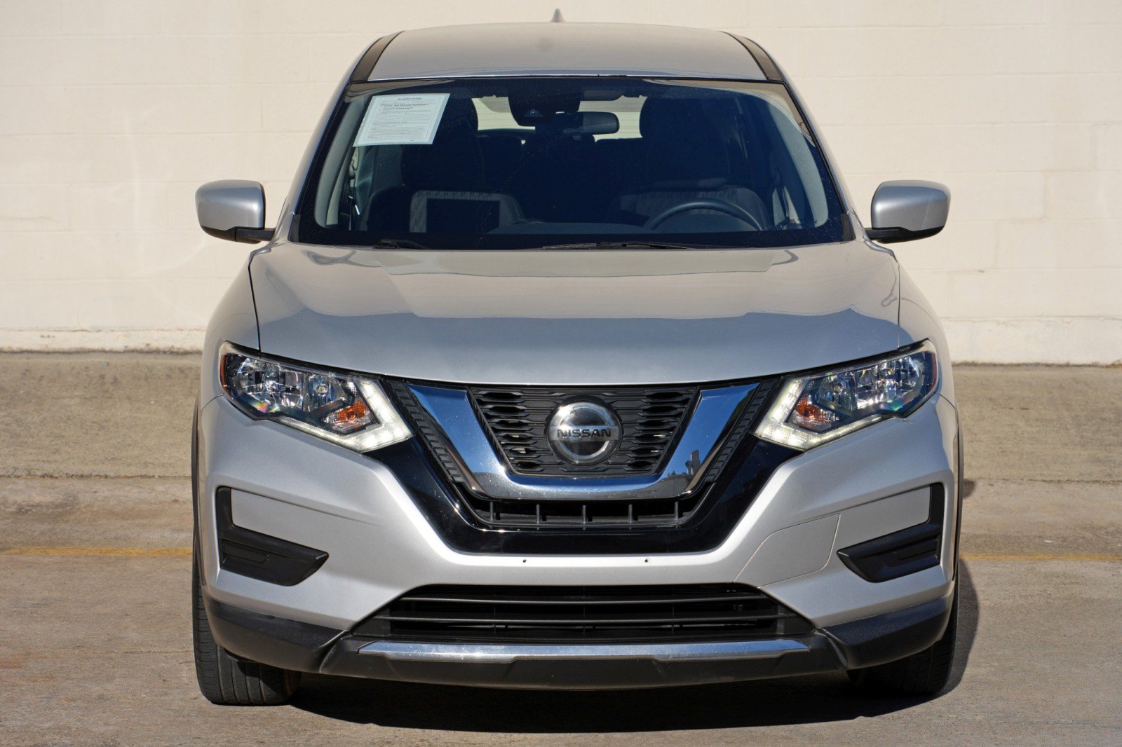 Used 2019 Nissan Rogue S FWD image 39