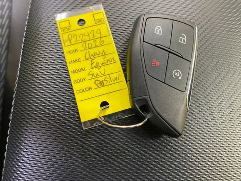 Used 2026 Chevrolet Equinox LT FWD image 45