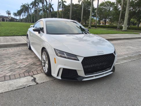 Used 2018 Audi TT RS w/ Dynamic Plus Package image 1