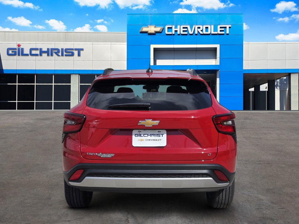 New 2026 Chevrolet Trax LT w/ LT Convenience Package FWD image 7