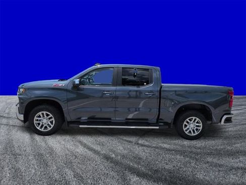 Used 2022 Chevrolet Silverado 1500 LT w/ Z71 Off-Road Package AWD/4WD image 7