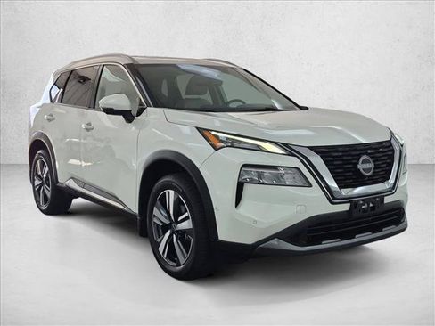 Used 2023 Nissan Rogue SL w/ SL Premium Package AWD/4WD image 3
