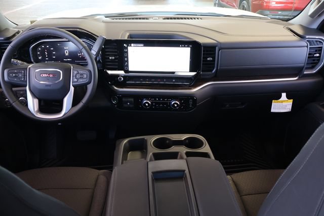New 2026 GMC Sierra 1500 SLE w/ Max Trailering Package AWD/4WD image 17