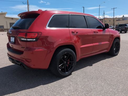 Used 2014 Jeep Grand Cherokee SRT8 w/ Luxury Group II AWD/4WD image 6