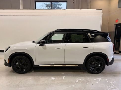 New 2026 MINI Cooper Countryman S image 2