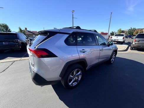 Used 2021 Toyota RAV4 Limited AWD/4WD image 3