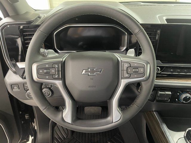 New 2026 Chevrolet Silverado 1500 RST AWD/4WD image 14