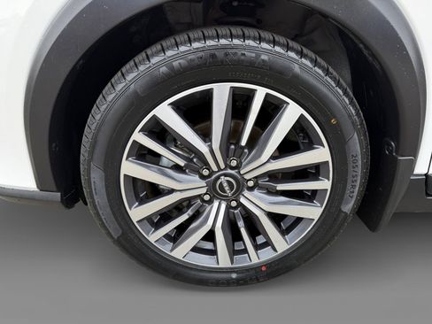 Used 2022 Nissan Kicks SV FWD image 9
