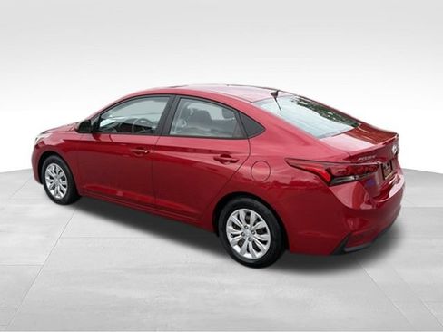 Used 2020 Hyundai Accent SE FWD image 29