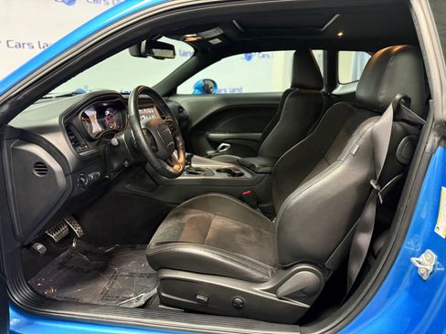 Used 2023 Dodge Challenger R/T w/ Plus Package RWD image 8
