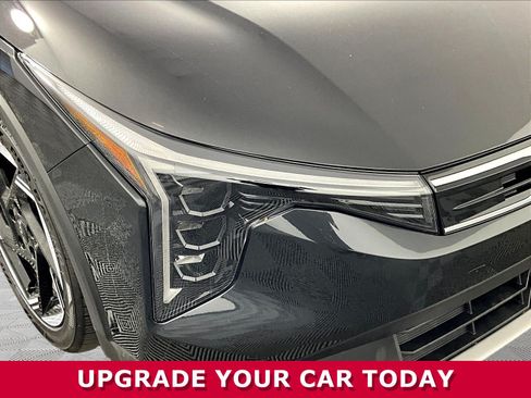 Certified 2025 Kia K4 EX FWD image 27