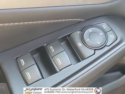 Certified 2020 Chevrolet Traverse LT FWD image 24