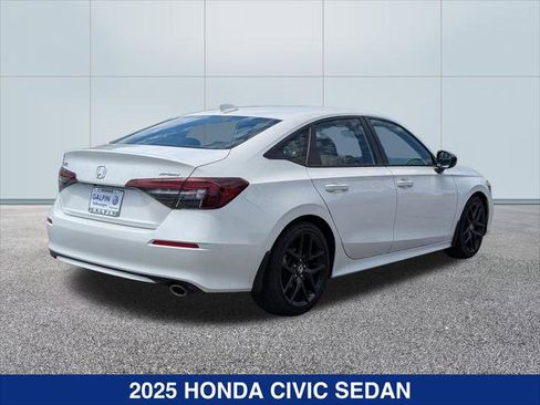 Used 2025 Honda Civic Sport image 5