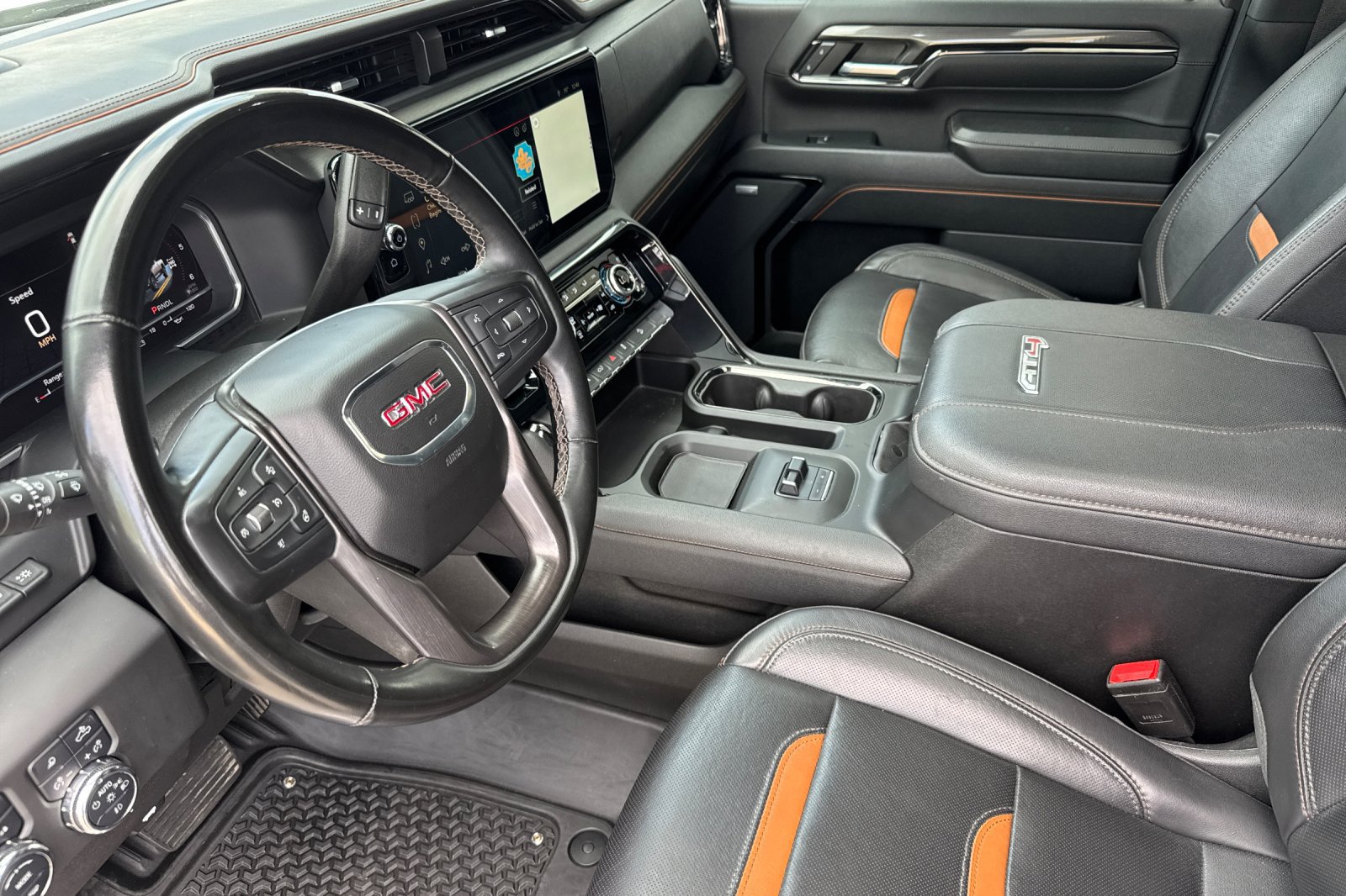 Used 2024 GMC Sierra 2500 AT4 w/ AT4 Premium Plus Package AWD/4WD image 9