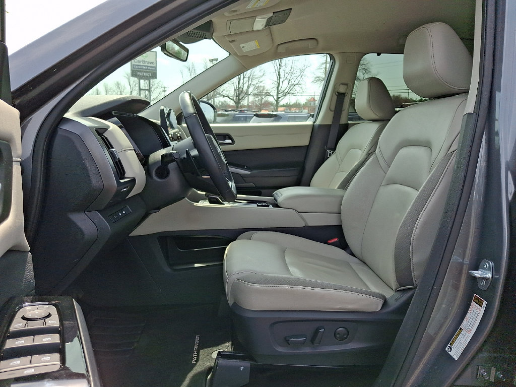Certified 2023 Nissan Pathfinder SL AWD/4WD image 15