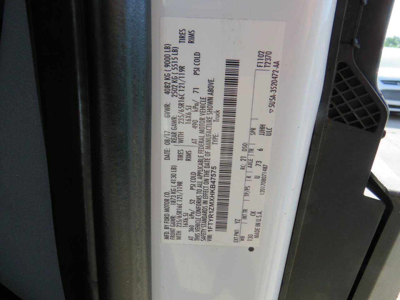 Used 2017 Ford Transit 250 130 Low Roof RWD image 30