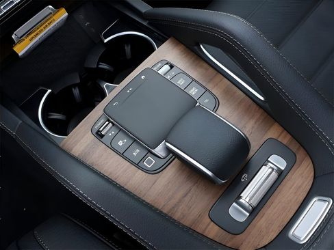 New 2025 Mercedes-Benz GLS 580 4MATIC image 86