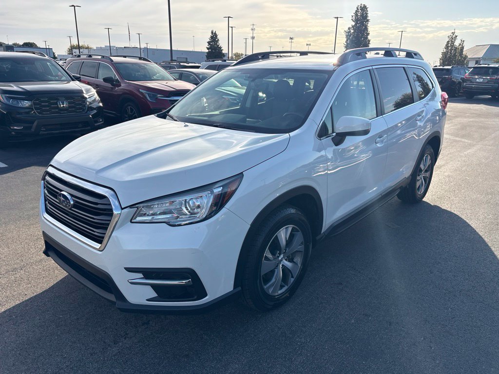 Used 2021 Subaru Ascent Premium w/ Convenience Package AWD/4WD image 4