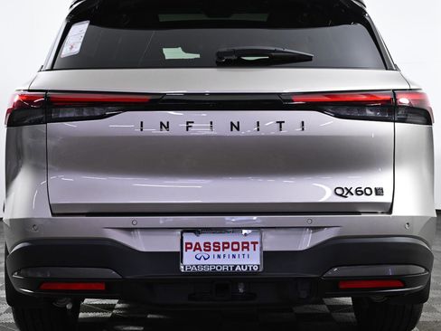 Certified 2026 INFINITI QX60 Autograph w/ Dark Cargo Package image 7