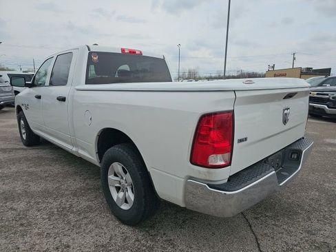 Used 2022 RAM 1500 Classic SLT RWD image 6