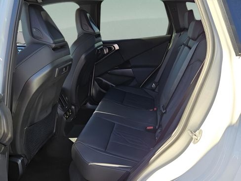 New 2026 BMW X3 xDrive30 w/ Premium Package image 11