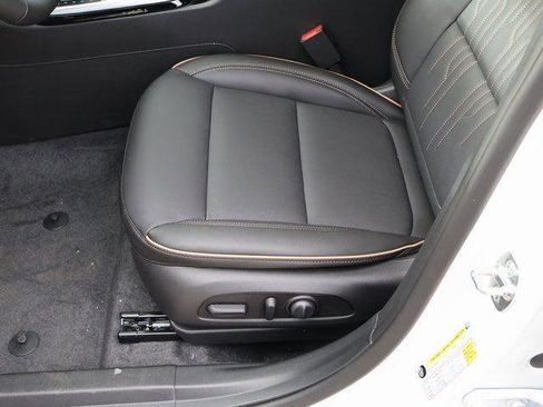 New 2026 Buick Envista Avenir image 36