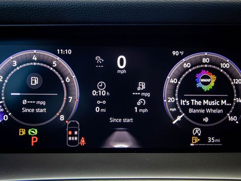 New 2026 Volkswagen Tiguan SE R-Line FWD image 40