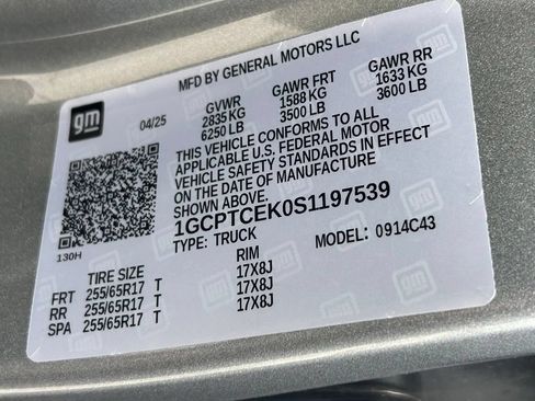 Used 2025 Chevrolet Colorado LT w/ LT Convenience Package AWD/4WD image 45