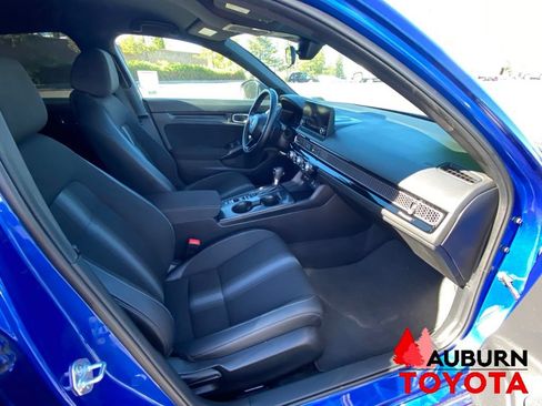 Used 2023 Honda Civic Sport image 13